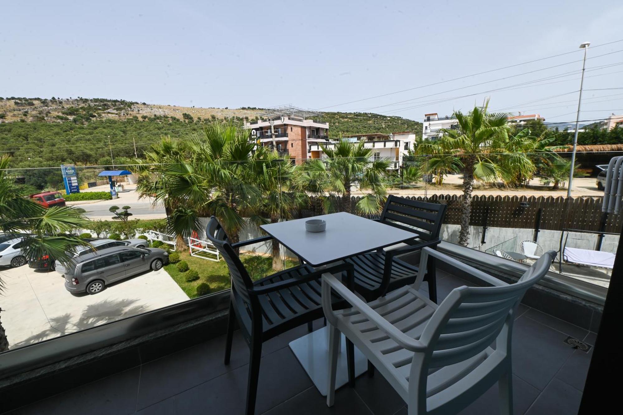 Bianco Hotel كساميل المظهر الخارجي الصورة